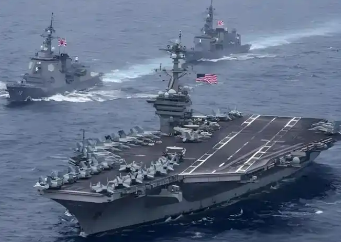 再次攻击美军航母，伊朗现在简直是放开了手脚打疯啦！
3月25日，伊朗又一次发射巡