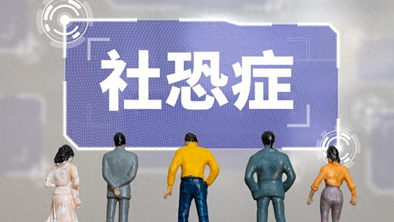 连点菜都不敢大声说话的人，就别做什么“翻身梦”了！