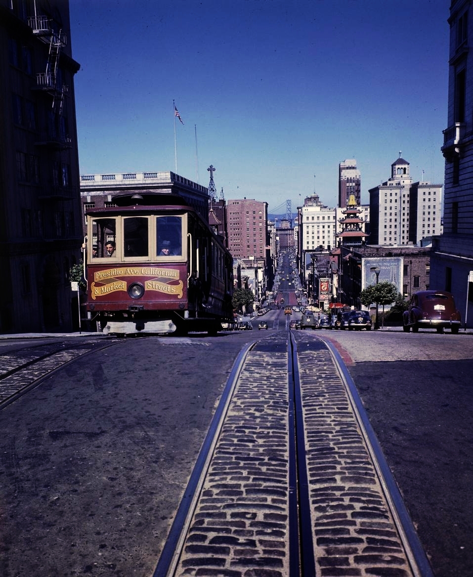 走，上班去！（1943年美国田纳西州孟菲斯)