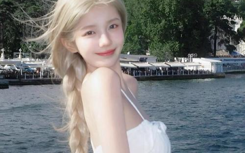 飞机失事，我来到了15年后，依旧是年轻样貌，老公却老了......