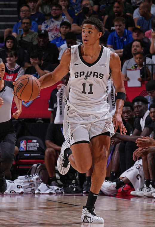 这卡布不会是季后赛x因素吧？

赛季初卡布一上来我就心慌，现在一上来就有惊喜，刚