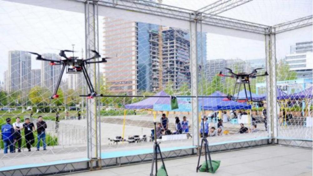 成都世界无人机运动会开启多种新玩法，以赛促产跑出新速度
