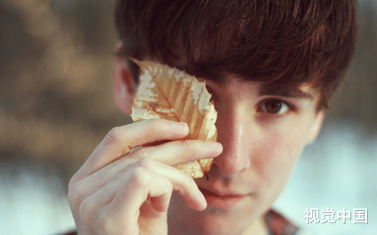 我生日那天，哥哥让我滚出他家，却忘了房子是我买的，他和嫂子才是借住的客人