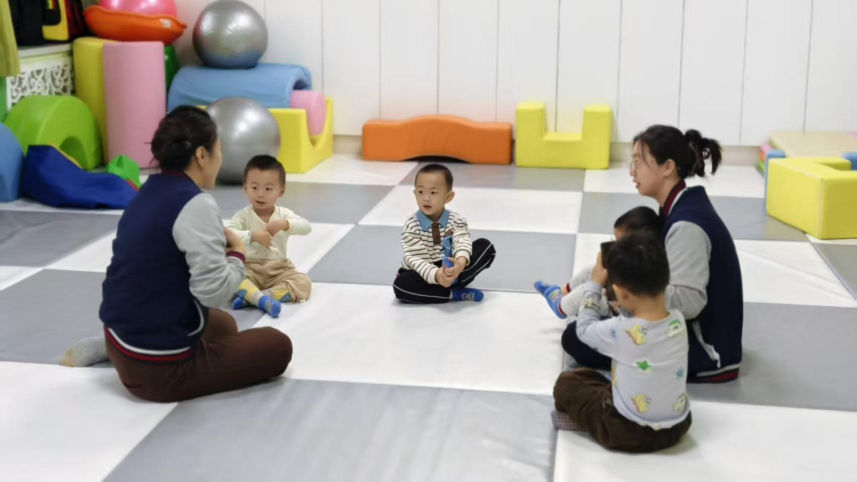“‘玩’出伶俐小嘴？游戏对 2 岁孩子语言发展的奇妙作用”