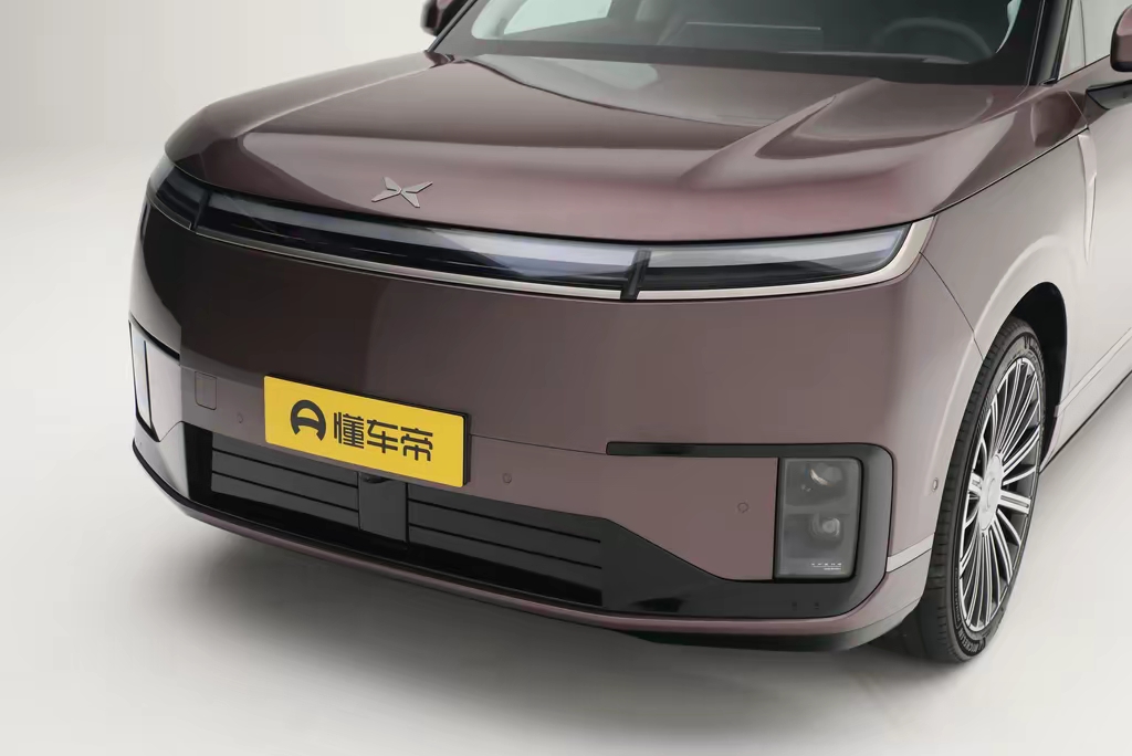 看完小鹏GX预售，不知道各位车友怎么想，我觉得我选择冷静观望。不是不心动，而是这