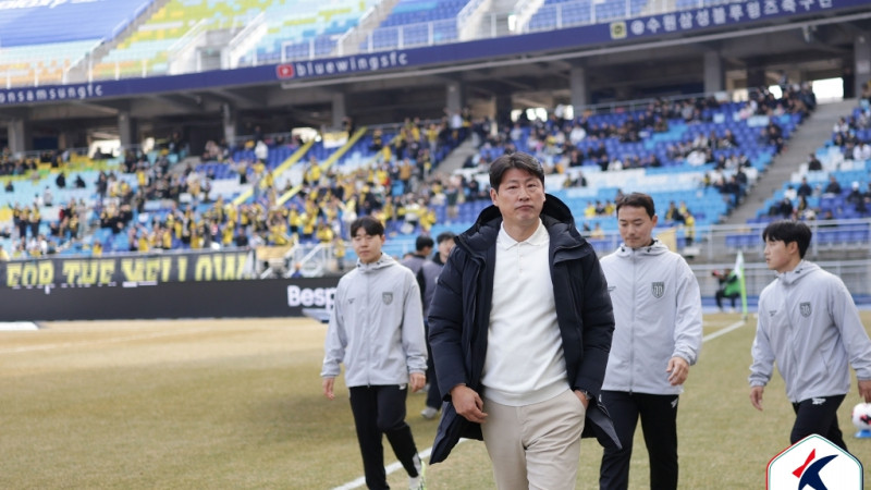 韩足晚报（26.4.27）——为成绩买单！全南官宣主帅朴东赫下课