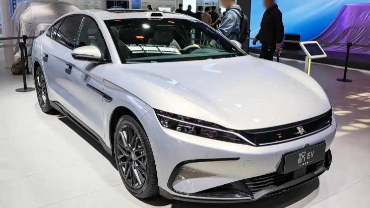 不吹不黑，汉EV闪充版17.98万，适合三类人，你在其中吗？