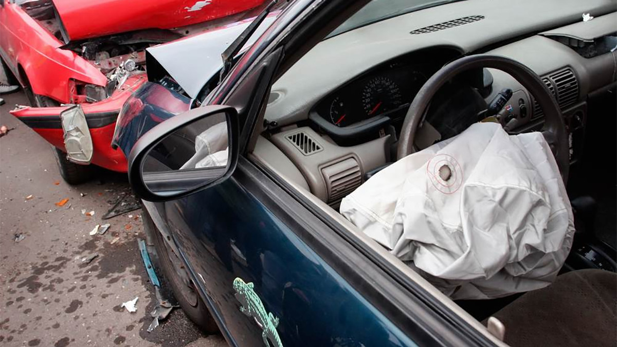 保命不保伤：安全气囊的3个潜在危险，很多人不知道！