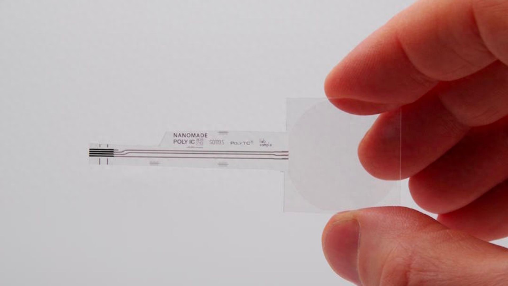 全球首款透明传感器问世：量子墨水可分辨轻触与重压