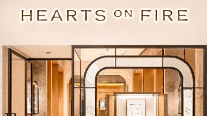 HEARTS ON FIRE赫兹斐亚中国内地首店落子武汉SKP