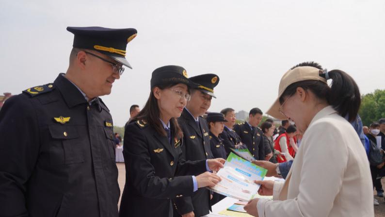 临潼区：国家安全知识“飞入寻常百姓家”