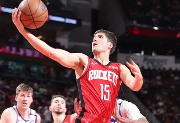 谢泼德到了季后赛，可能会有一定的发挥

季后赛，球员最关键的是要有持球发动进攻的