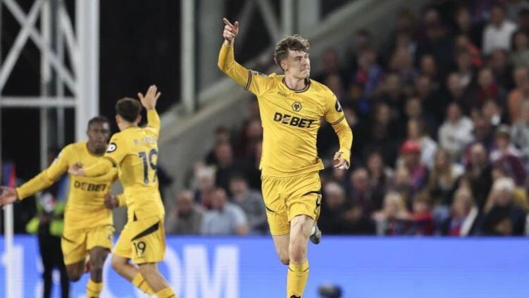 罗马诺确认：水晶宫5000万镑签下狼队中锋拉尔森