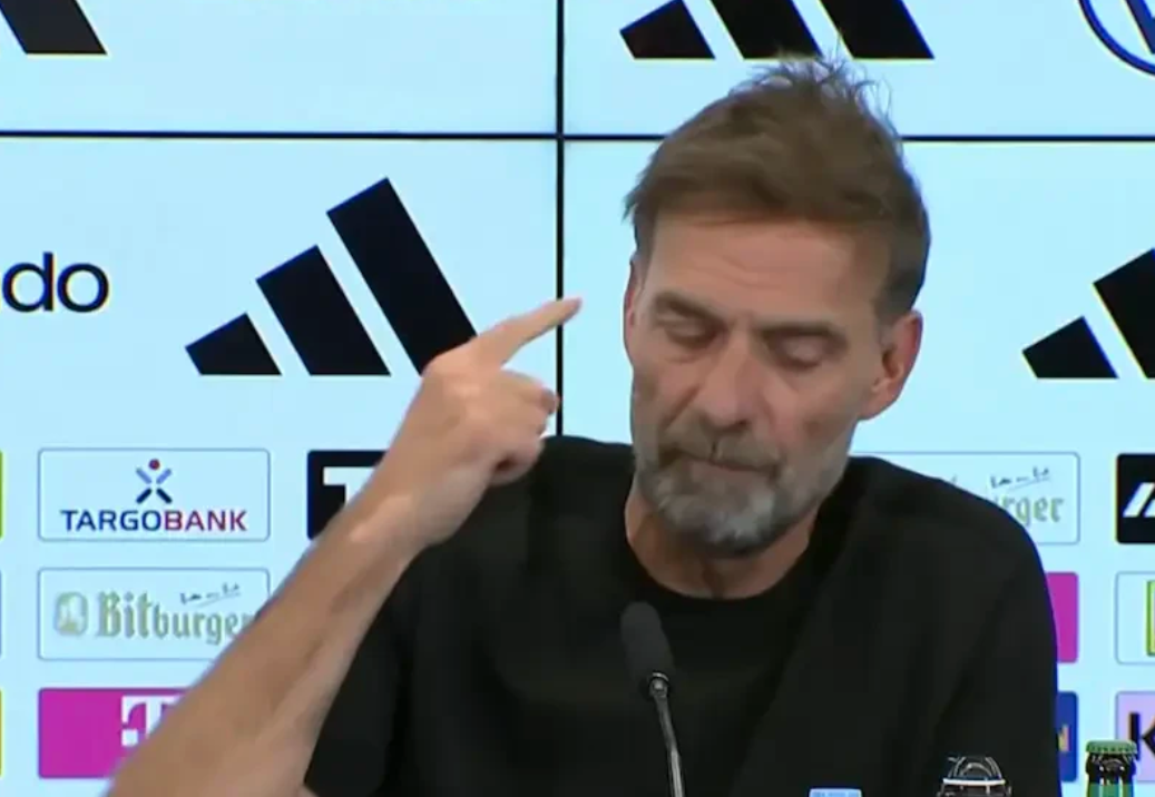 太硬气！渣叔发布会摊牌表态，这格局这气场，完全不一样！
 
克洛普上任德国队主帅