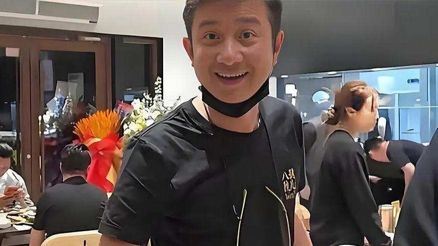 文章面馆爆火3天，全网骂疯了！