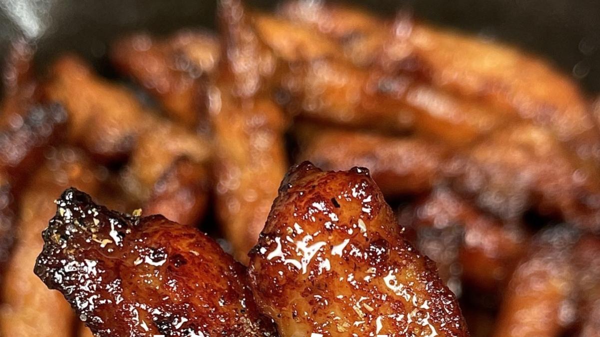 金黄酥脆，一口爆汁：在家复刻网红炸鸡柳的终极秘籍