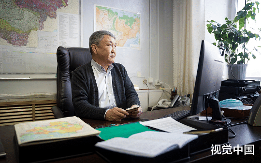 崇宁县副县长无视纪委要求，大年初一组织拜年酒局致下属死亡，可死者家属竟配合撒谎，说死于突发疾病