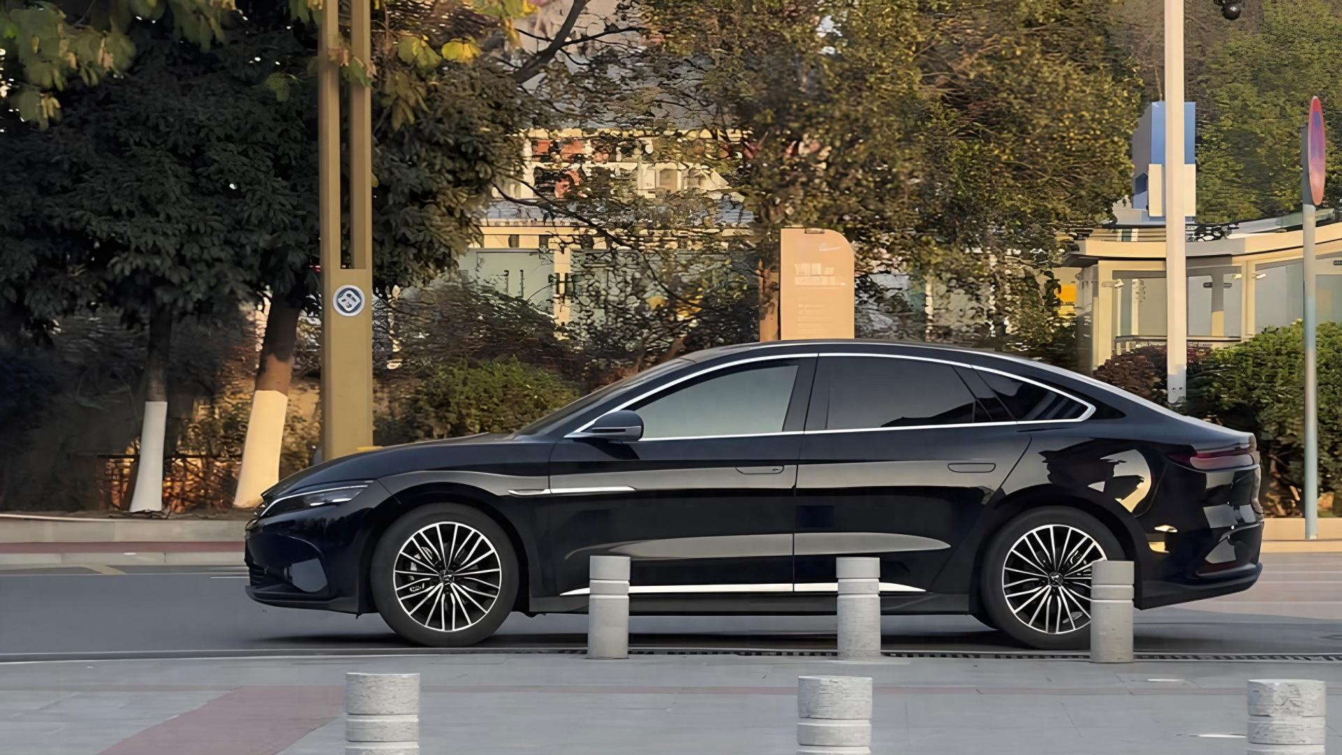 热门校园现象解读：为什么大学老师纷纷选择开比亚迪车？