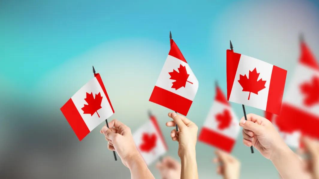 加拿大移民局“换血”：新副部长上任，收回控制权+严控临时居民