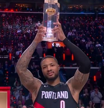 离谱！本赛季利拉德一场没有打！再夺三分球大赛冠军。NBA全明星三分球大赛，本赛季