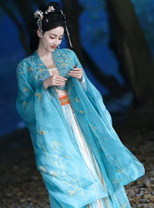 不是一点点喜欢你，是很喜欢很喜欢你