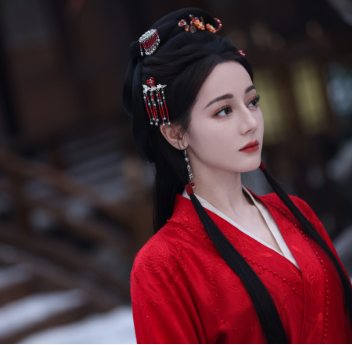 如果你是天上的月亮，那我愿做你的星星