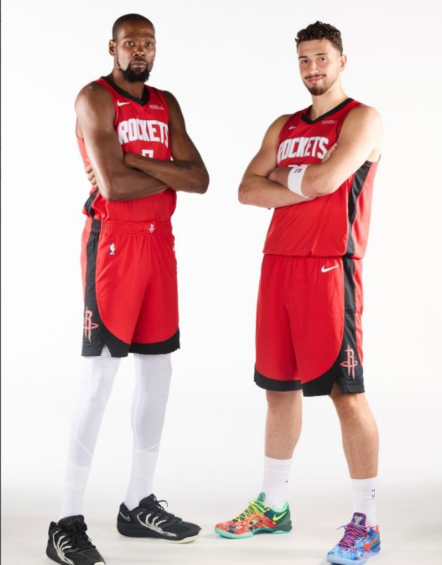 有数据媒体统计了NBA30支球队在全明星周末之后，造犯规最少的10支球队。勇士队