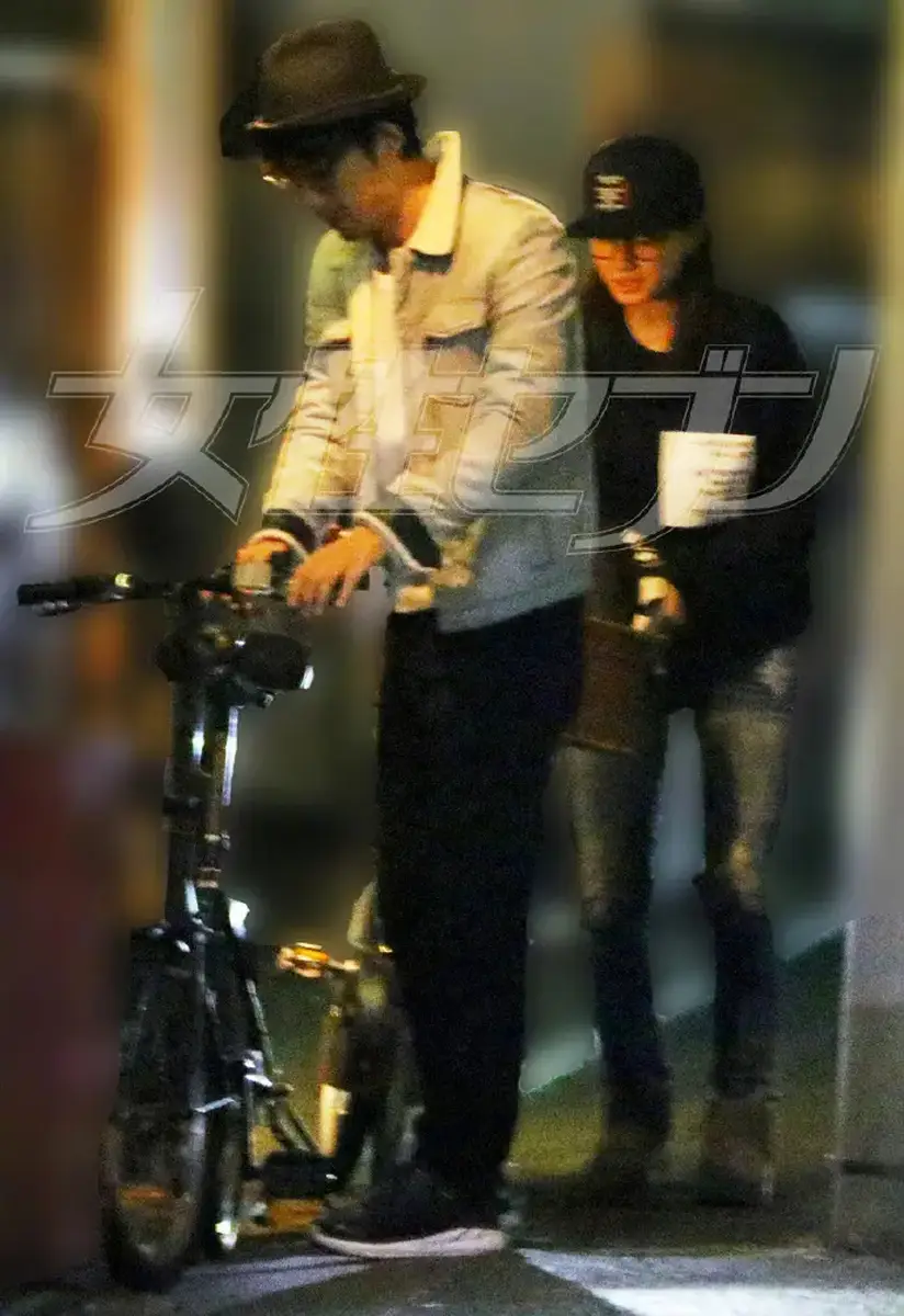 柏原崇2019年约会照曝光 接内田有纪下班幸福温馨