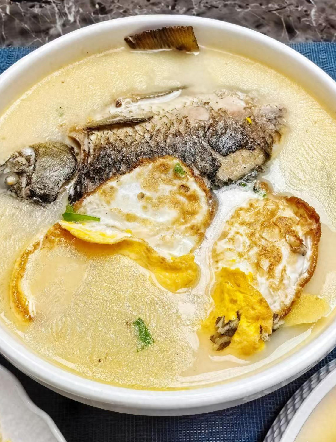 🌞阳气越足，越不容易生病！春天这3道“扶阳菜”记得吃
春天明明回暖了，可还是手