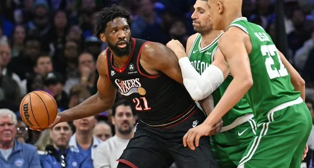 NBA季后赛，恩比德接受了采访，谈到本场复出。
"这很艰难，因为我在手术后出现了