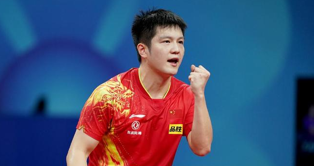 樊振东19岁问鼎世界杯单打冠军！
国际乒坛史上男子单打最年轻的世界杯🏆获得者！