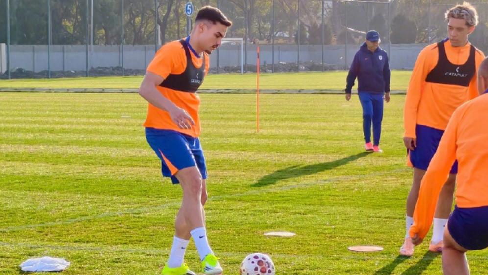 山东泰山新援阿尔瓦罗：履历亮眼但需磨合，潜力可期助球队补强防线