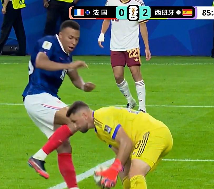 法国队0:2西班牙，输了

差距一目了然

不是输在实力上，也不是输在质