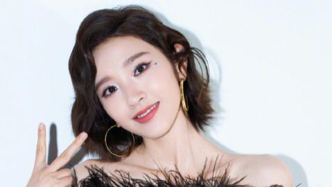 唐艺昕的今日份的黑色小穿搭，是不是超nice的！