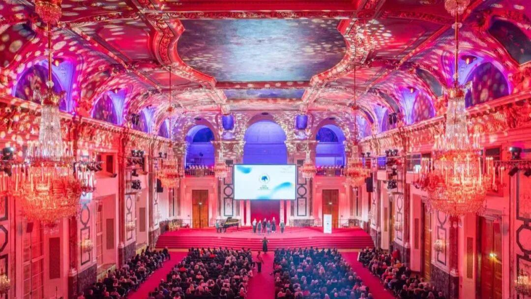 110位艺术家“马年”共创“｜首届“霍夫堡·未来之光艺术节”在维也纳霍夫堡皇宫隆重开幕