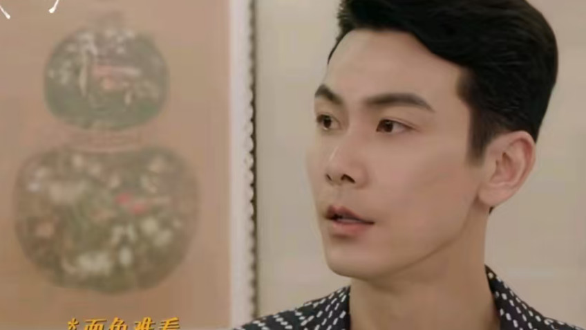 演戏像机器人，念台词像诗朗诵，演高雅总裁不是这么演的！