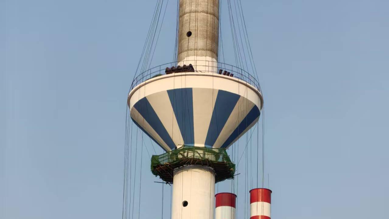 倒锥形水塔新建工程顺利竣工
