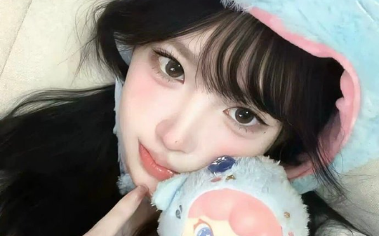 为躲避下乡，我闪婚兵哥哥，意外觉醒金手指，顿顿吃海鲜都吃腻了！