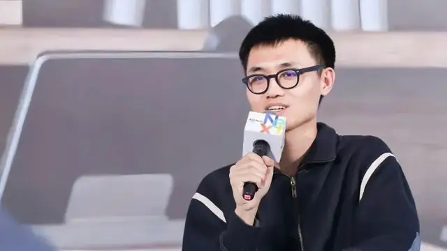 林俊旸辞职背后的AI战略大调整