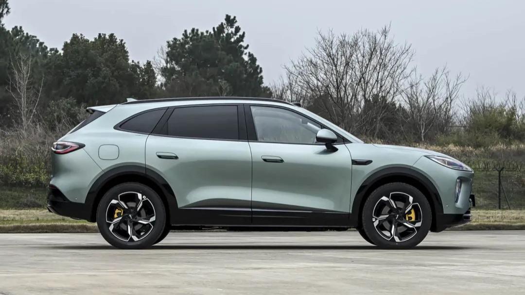 6款新车发布，沃尔沃品牌99周年发布双旗舰，零跑新车卷出新高度