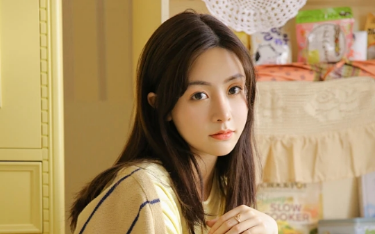 一朝回国，发现异国恋男友有了新的女友