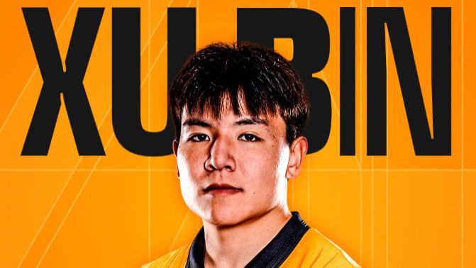 对话回应质疑！徐彬：我有劳工证，可以踢英超