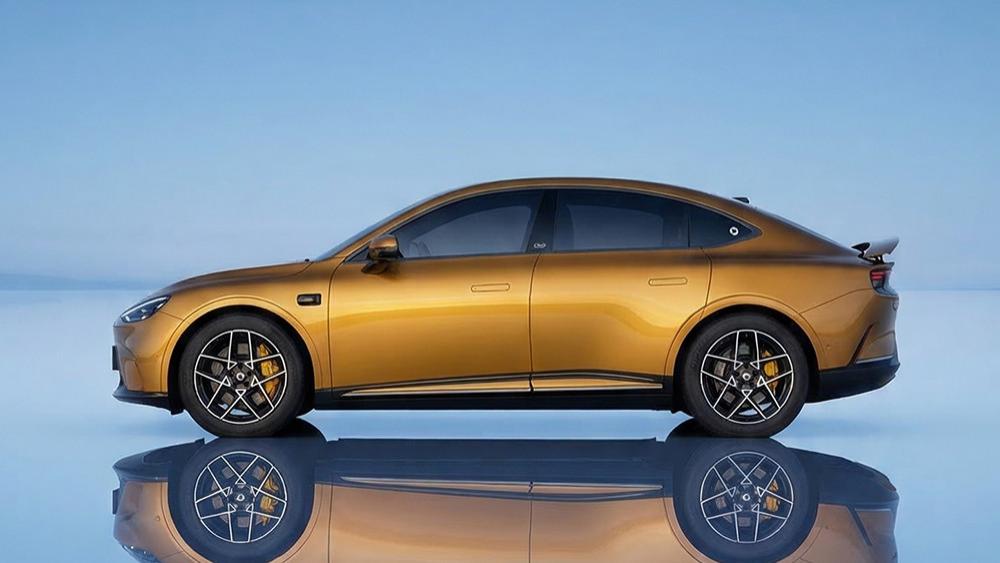 车圈内卷升级 smart精灵6号以真材实料回馈用户