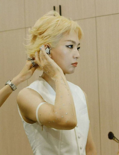 笔笔配音爱丽丝坠兔子洞，高强度持续尖叫半分钟，专业功底拉满 ​​​