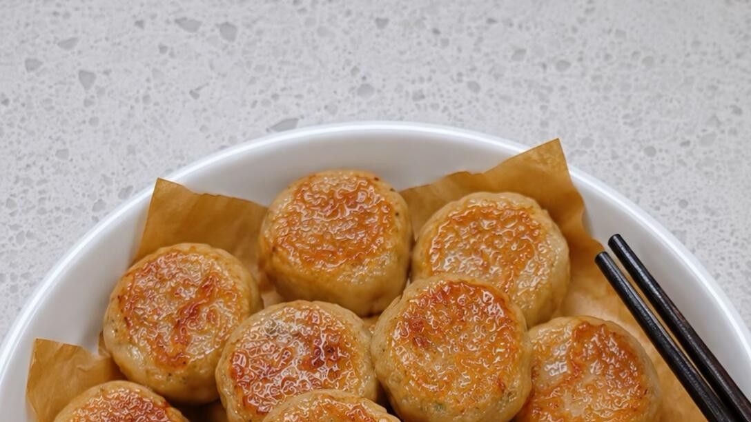 这酥肉饼咋能这么酥脆？咬一口咔呲响，到底用了啥独家秘方？