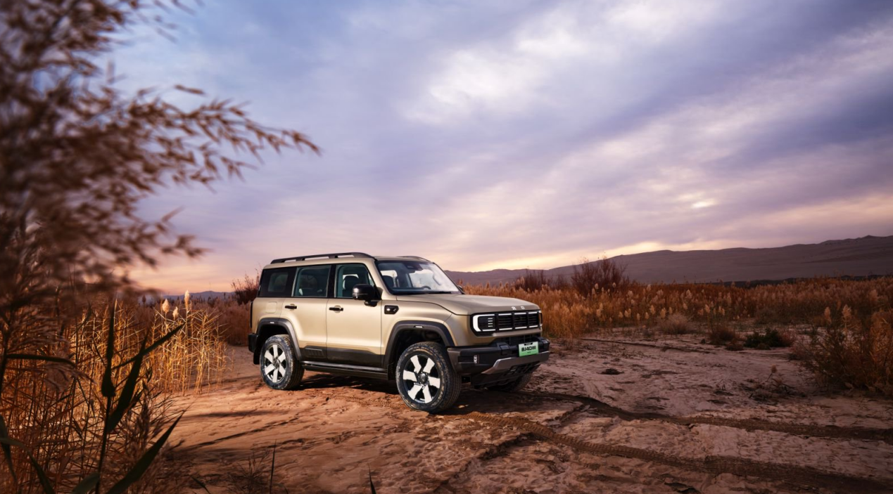 一台让全家都安心的硬派SUV，BJ40增程元境智行版是怎样炼成的？