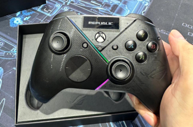 游戏手柄性价比高的有哪些？性价比游戏手柄十大排行榜推荐