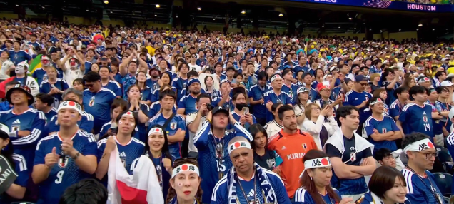 上半场的日本是世界强队，下半场的日本是亚洲球队。日本惨遭巴西绝杀，未能进入 16
