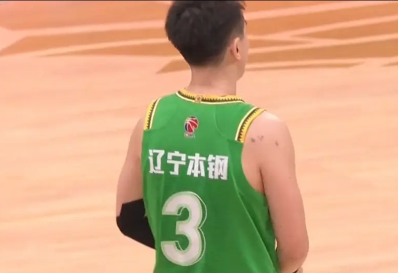 辽宁80-114惨败上海，一战体现出4个不争的事实！

1，辽宁放弃弗格是最大的