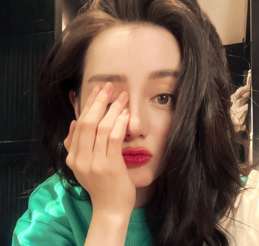 我会永远向着你因为你是太阳我是向日葵